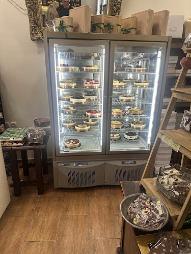 Παραδοσιακά Γλυκά Αράχωβας Παπαστάθη - Αράχωβα