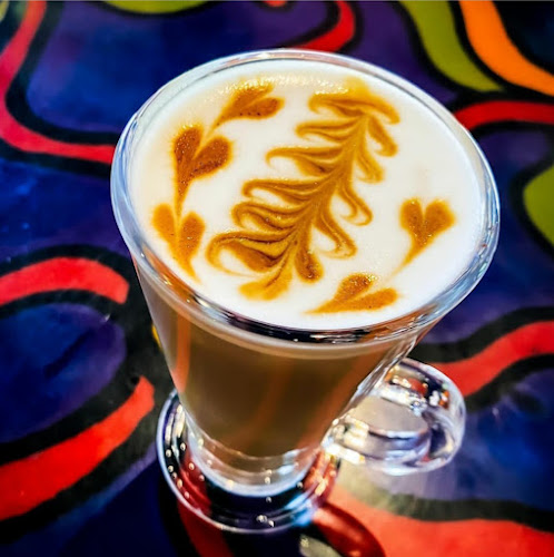 Comentarii opinii despre Μουσικό καφενείο