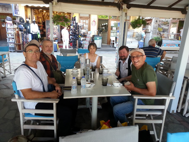 Opinii despre Meneis gia cafe ouranoupoli în Ουρανούπολη - Γαστρονομία και φιλοξενία