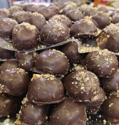 Comentarii opinii despre ΦΟΥΡΝΟΣ "ΘΕΙΑ ΑΡΧΟΝΤΩ" ΜΑΡΟΥΓΚΑΣ ΜΕΛΕΤΙΟΣ ΕΛΕΥΣΙΝΑ