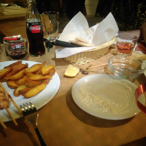 Opinii despre Της Κακομοίρας în Τρίκαλα - Γαστρονομία και φιλοξενία