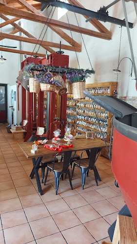 Το Αρτοποιείο του Καραβά - Γαστρονομία και φιλοξενία