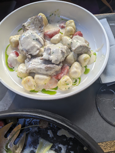 Opinii despre Βρεγμένη Γάτα în Θεσσαλονίκη - Γαστρονομία και φιλοξενία