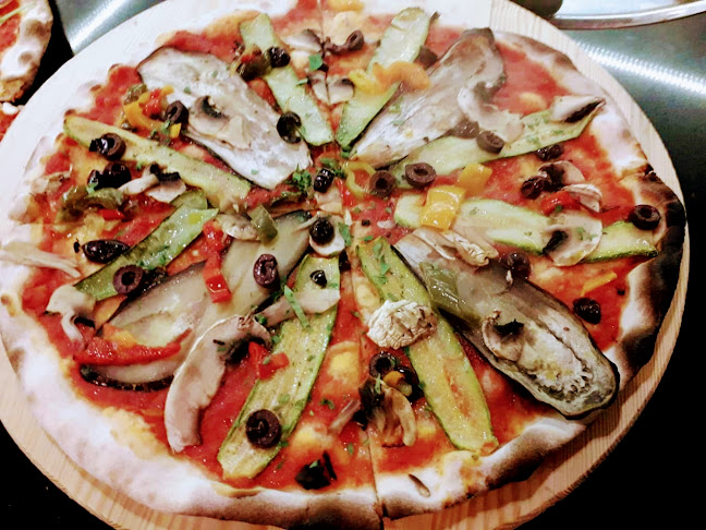 Opinii despre L’ Arte Della Pizza în Λευκάδα - Γαστρονομία και φιλοξενία