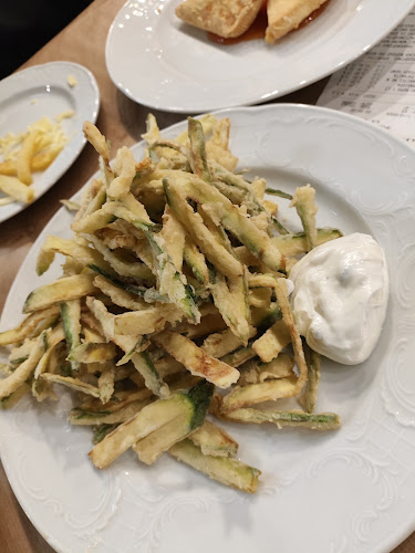 Η Πόλη - Γαστρονομία και φιλοξενία