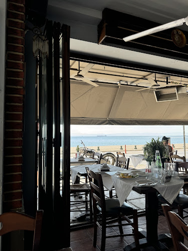 Μπαλκονάκι - Γαστρονομία και φιλοξενία