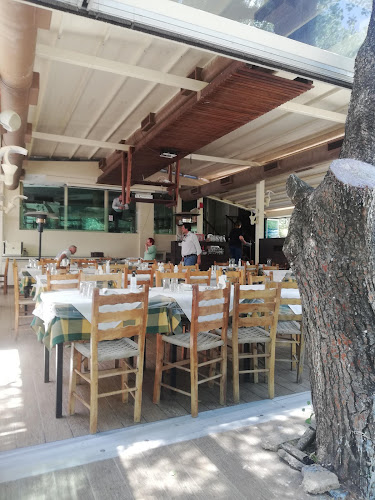 ΜΑΓΓΙΝΑΣ ΤΑΒΕΡΝΑ Μελίσσια - Μελίσσια