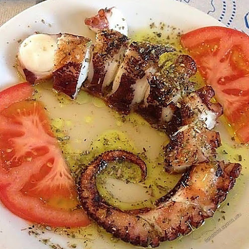 Opinii despre Sea Garden în Κυλλήνη - Γαστρονομία και φιλοξενία