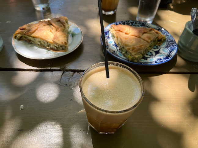 Καφέ Γλυκοπωλείον Ο Πλάτανος!!! - Γαστρονομία και φιλοξενία