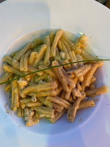 Πιρούνι και Μαχαίρι - Πέρδικα