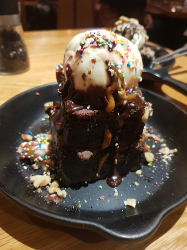 Opinii despre TGI Fridays Μαρίνα Φλοίσβου în Παλαιό Φάληρο - Γαστρονομία και φιλοξενία