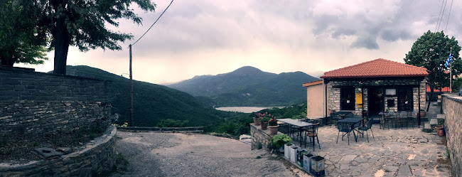 παραδοσιακό καφενείο "Ζέλιστα" - Έξοχη