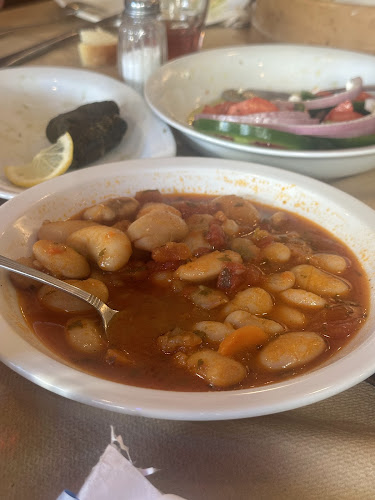 Το Στέκι του Γίγαντα - Γαστρονομία και φιλοξενία