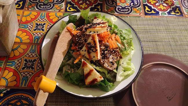 Βύρωνος 5, Λάρισα 412 21