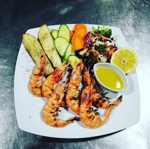 Ντεούντας - Γαστρονομία και φιλοξενία