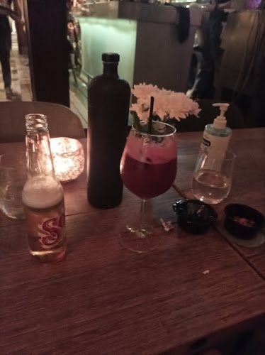 Comentarii opinii despre Hide & Seek - All day bar restaurant