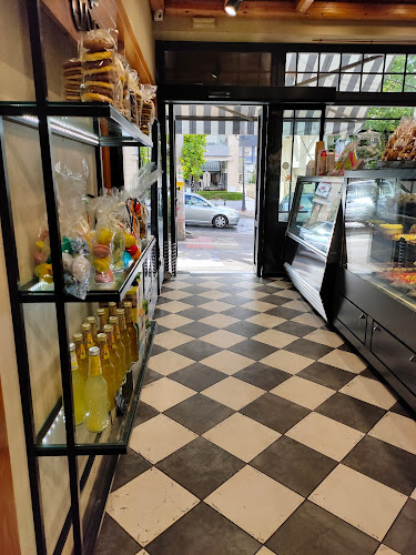 ΟΛΥΡΑ - Γαστρονομία και φιλοξενία