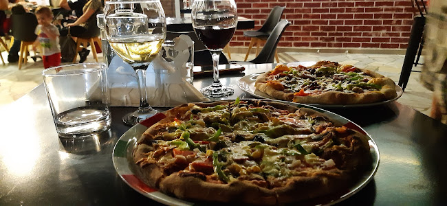 Comentarii opinii despre Stand by pizza and coffee