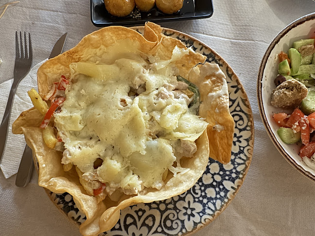 Μεζεδοπωλείο Σχολαρχείο - Χαλκίδα