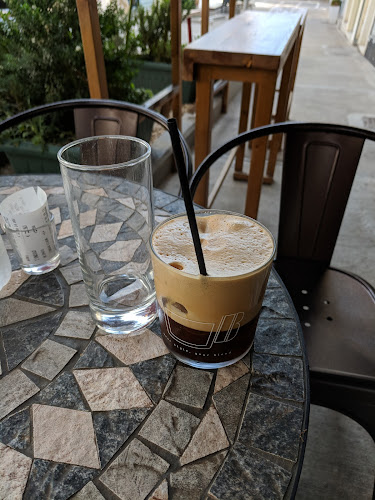 Opinii despre Cargo 22 în Αλιβέρι - Γαστρονομία και φιλοξενία