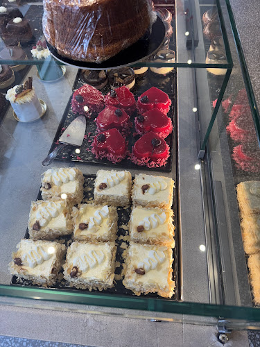 Farina - Κουντουριώτου - Γαστρονομία και φιλοξενία