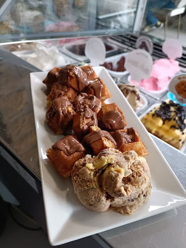 Opinii despre Stone Cafe în Αγρίνιο - Γαστρονομία και φιλοξενία