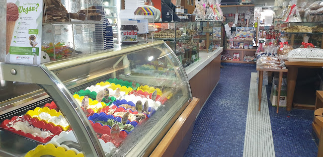 Comentarii opinii despre Αβέρωφ Gateaux de luxe