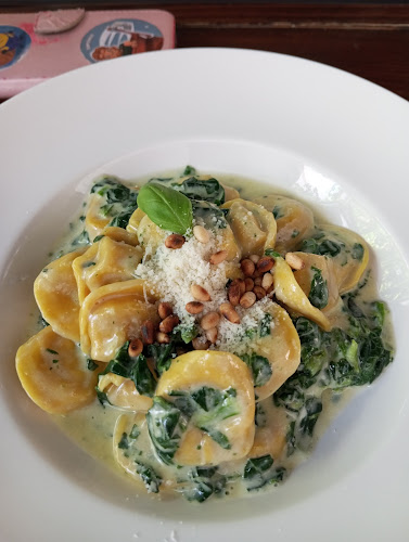 Opinii despre Pasta e Cocktail Bar în Καβάλα - Γαστρονομία και φιλοξενία