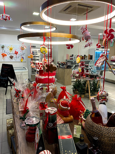 Λεωφ. Μαραθώνος & Ιστιαίας 2, Πικέρμι 190 09