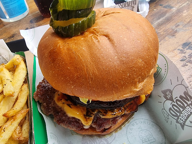 Burger AP - Γαστρονομία και φιλοξενία