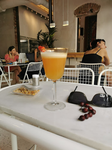 Comentarii opinii despre ΥΨΙΛΟΝ