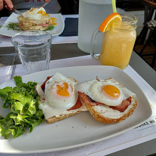 Άγγελου, Γέροντα 9, Αθήνα 105 58