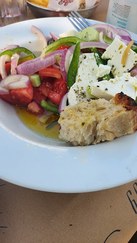 Ψητοπωλείο - Ο Γύρος Της Πλατείας - Αργοστόλι - Γαστρονομία και φιλοξενία