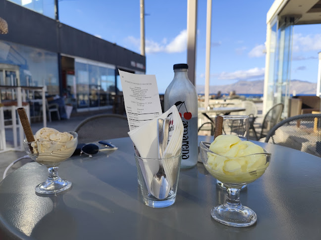 Comentarii opinii despre Amarena