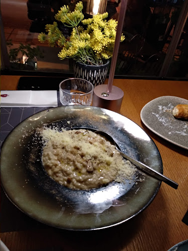 Comentarii opinii despre FRAOULA koozina bar