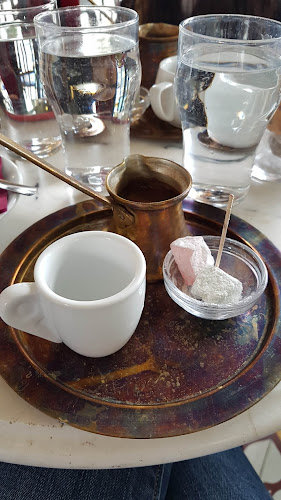 Κωνσταντίνου Μελενίκου 13, Θεσσαλονίκη 546 35