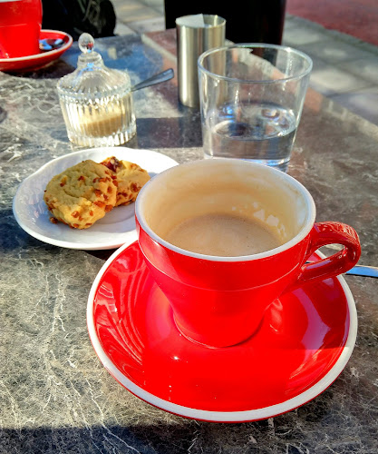 Αμαλίας 20, Τρίκαλα 421 00