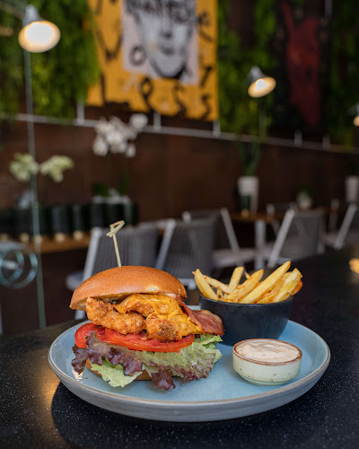 Opinii despre UMBRA Bar Kos în Κως - Γαστρονομία και φιλοξενία