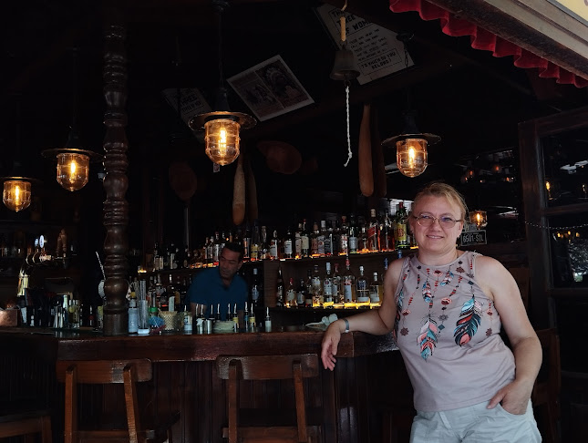 Comentarii opinii despre Saloon The Pub