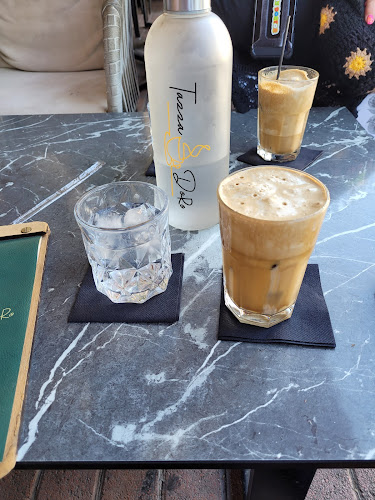 Central coffee wine - Αφάντου