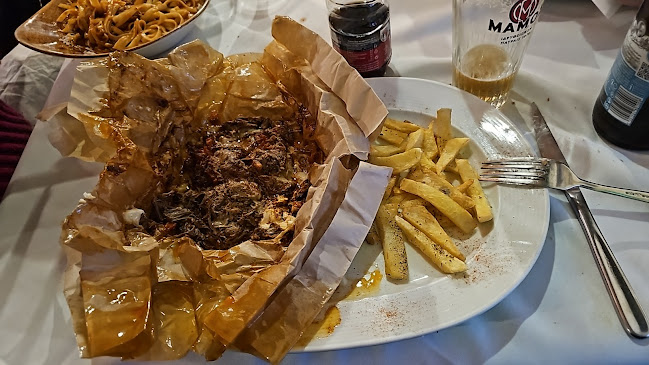 στα ριζά - Γαστρονομία και φιλοξενία