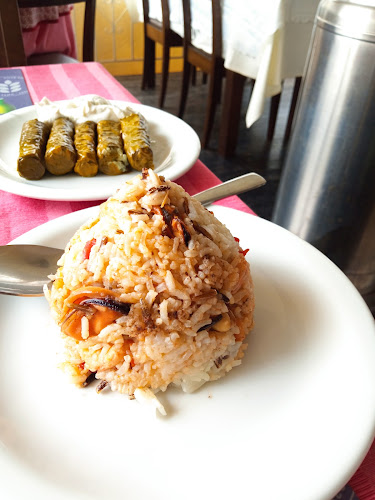 Το ΟΥΖΕΡΙ ΤΗΣ ΦΩΤΕΙΝΗΣ.to ouzeri tis foteinis