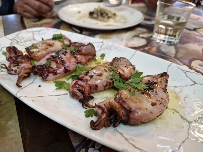 Αντίποδας - Γαστρονομία και φιλοξενία