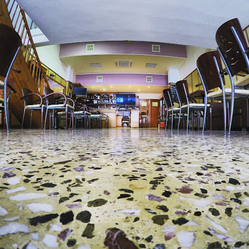 Opinii despre CENTRAL CAFE în Καναλλάκι - Γαστρονομία και φιλοξενία