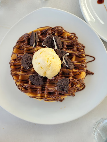 Θέα Δηλαβέρη - Γαστρονομία και φιλοξενία