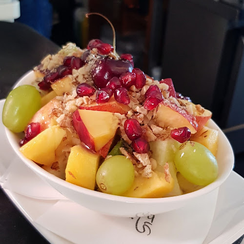 Comentarii opinii despre Emvasis Cafe - Cocktail Bar/Εμβασις