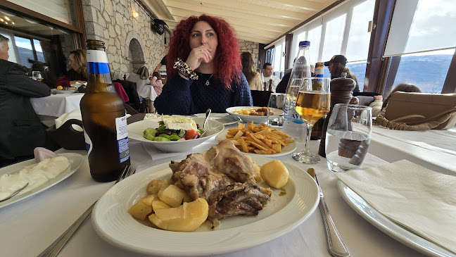 Ζάχος - Γαστρονομία και φιλοξενία