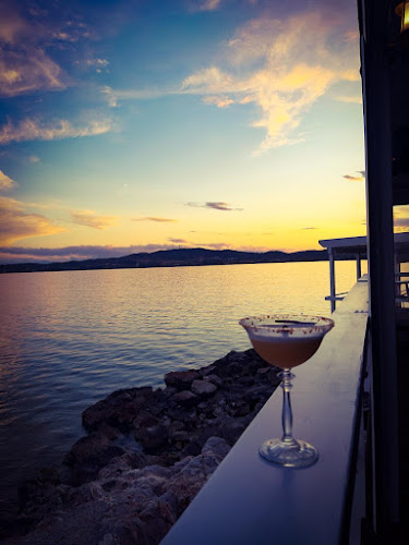 Comentarii opinii despre Thanos coffee all day bar