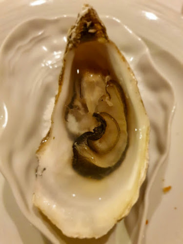 Opinii despre Akrovoli Restaurant & Oyster Bar în Βούλα - Γαστρονομία και φιλοξενία