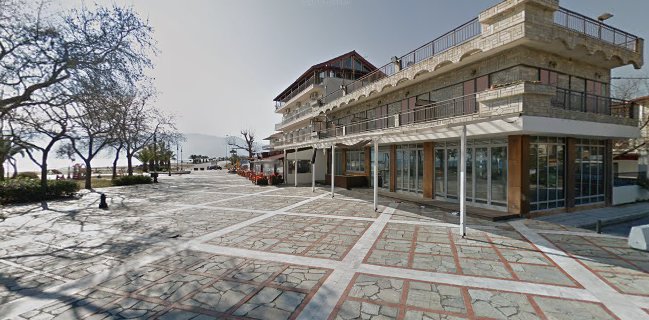 Fifty-fifty cafe restaurant